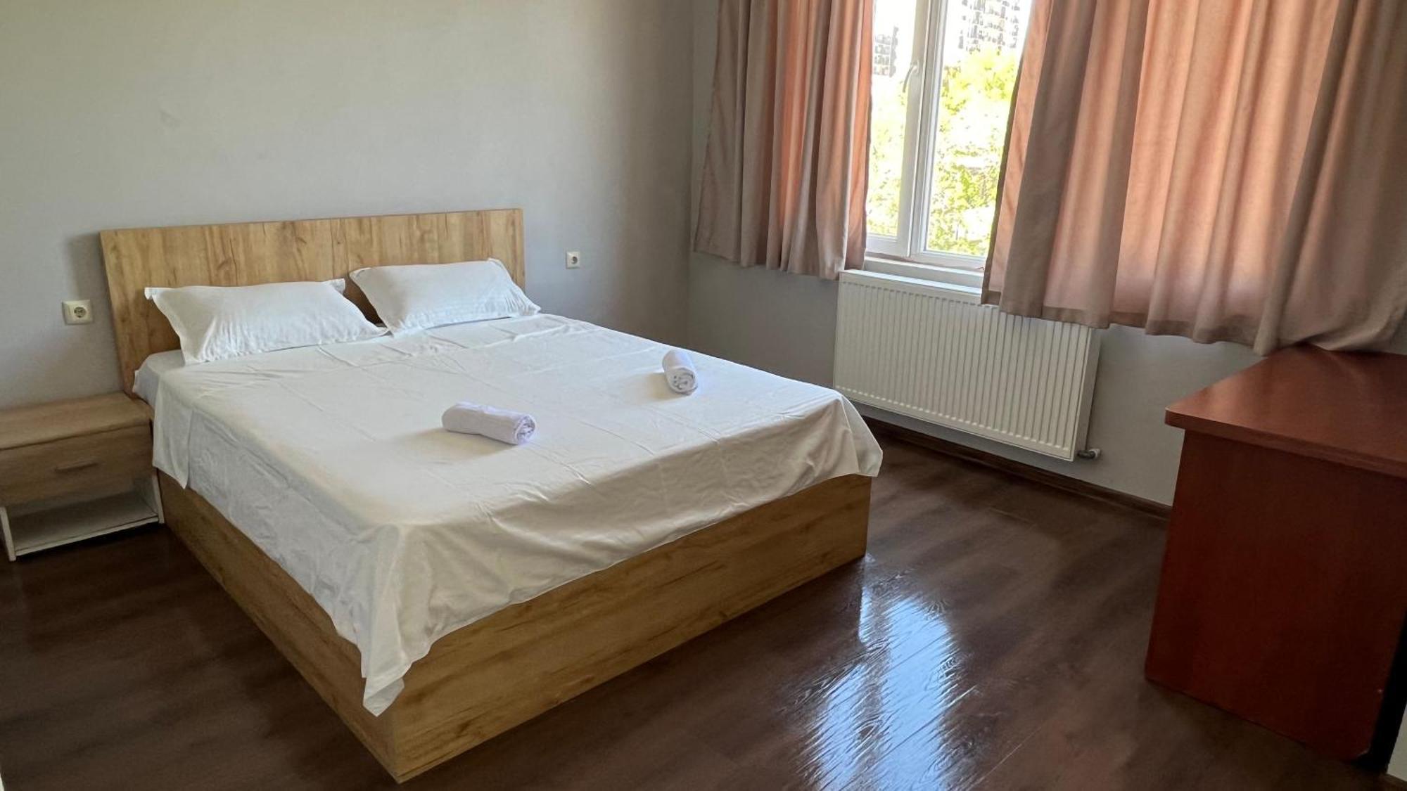 Garden House Tbilisi Hotel Luaran gambar